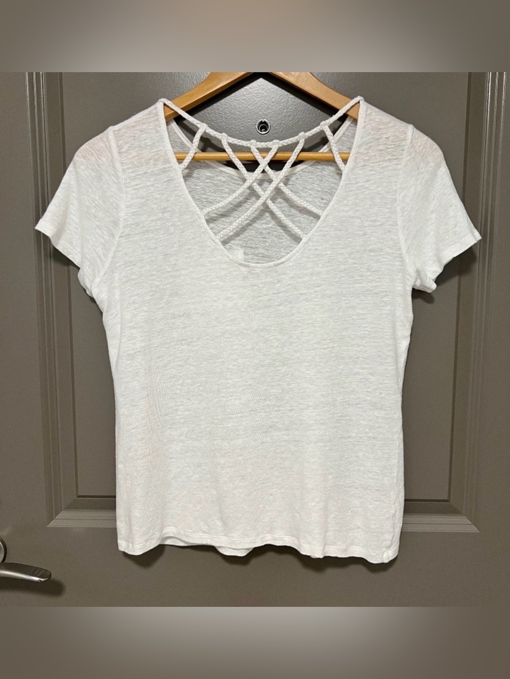 RARE Boden Linen Braided Back Pocket Tee, Size 6, in White